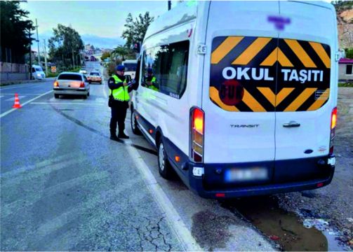 JANDARMADAN OKUL SERVİSLERİNE DENETİM